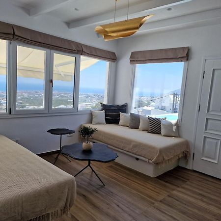 Amerisa Suites & Villa Фира Екстериор снимка