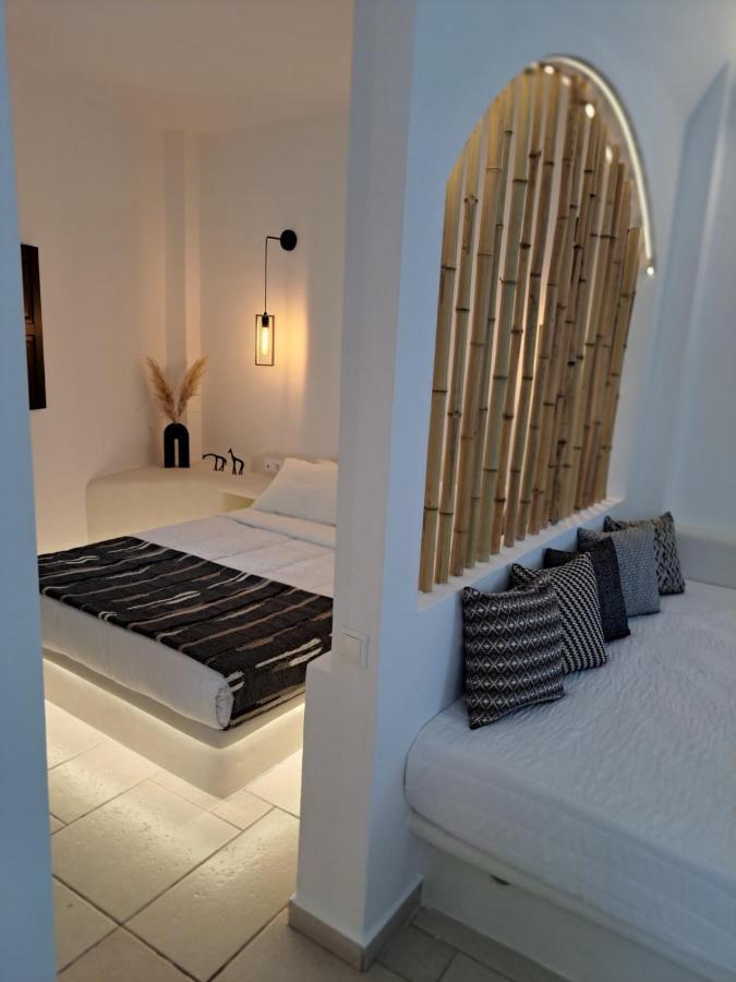 Amerisa Suites & Villa Фира Екстериор снимка