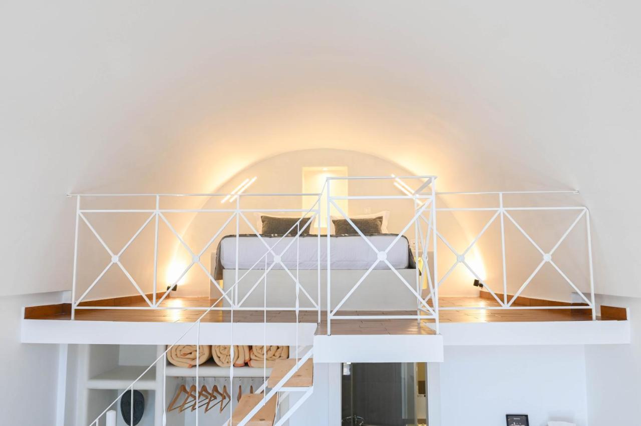 Amerisa Suites & Villa Фира Екстериор снимка