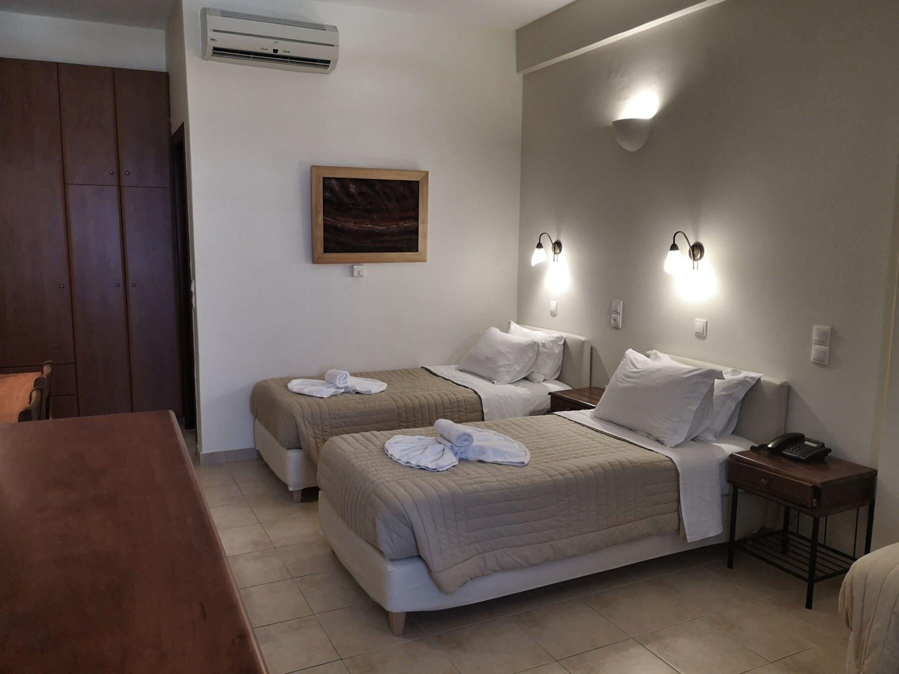 Amerisa Suites & Villa Фира Екстериор снимка