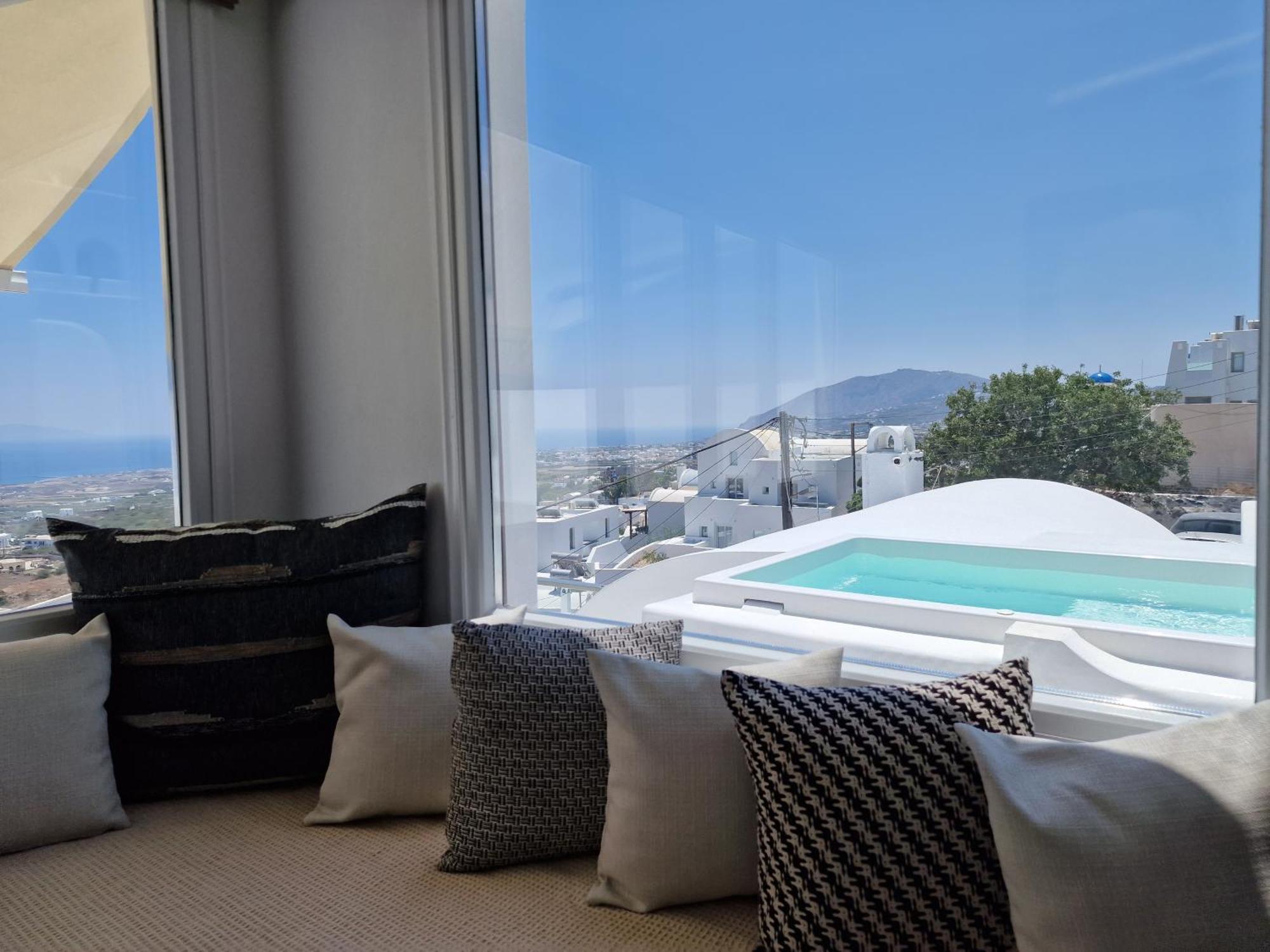 Amerisa Suites & Villa Фира Екстериор снимка