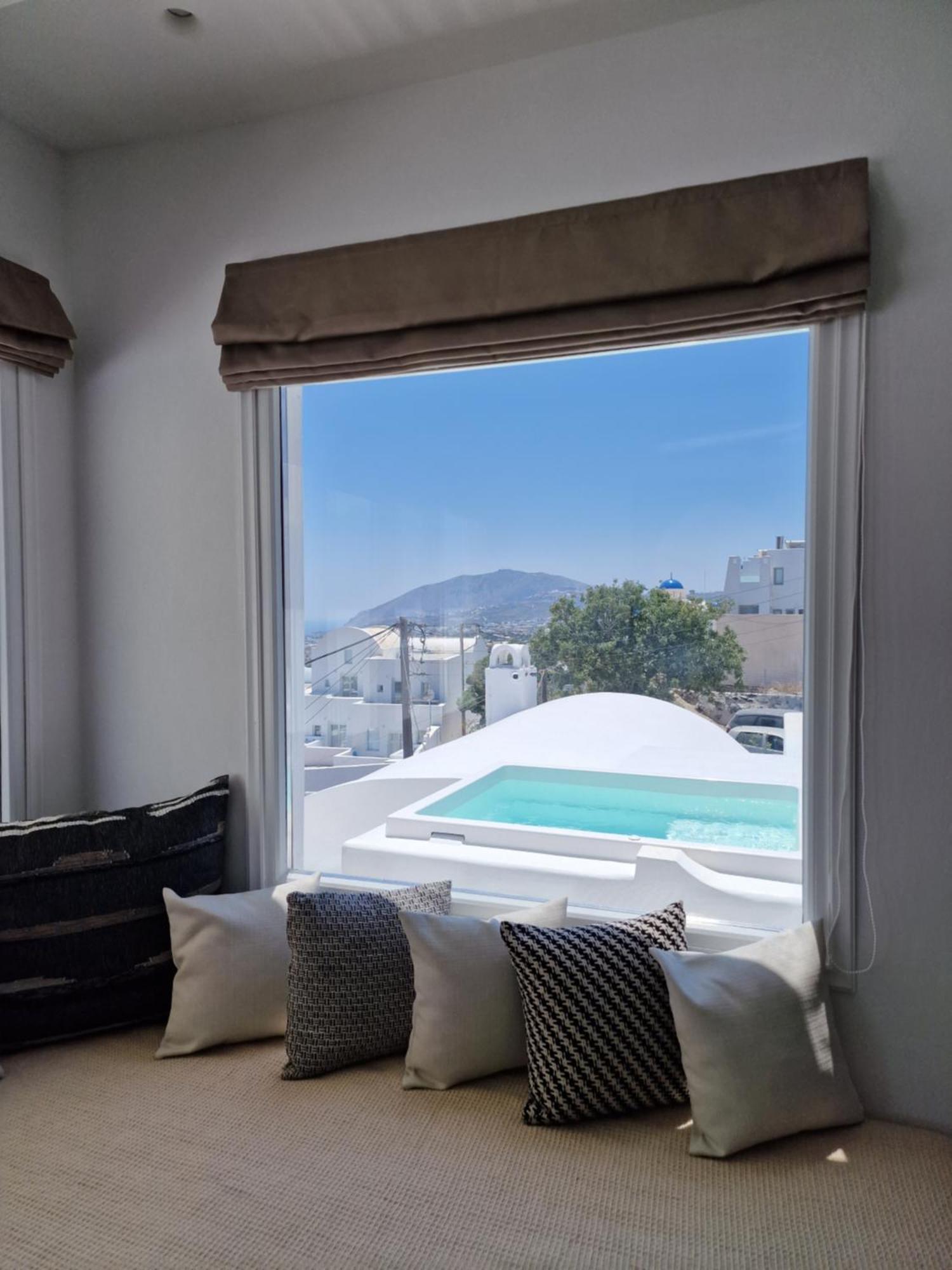 Amerisa Suites & Villa Фира Екстериор снимка